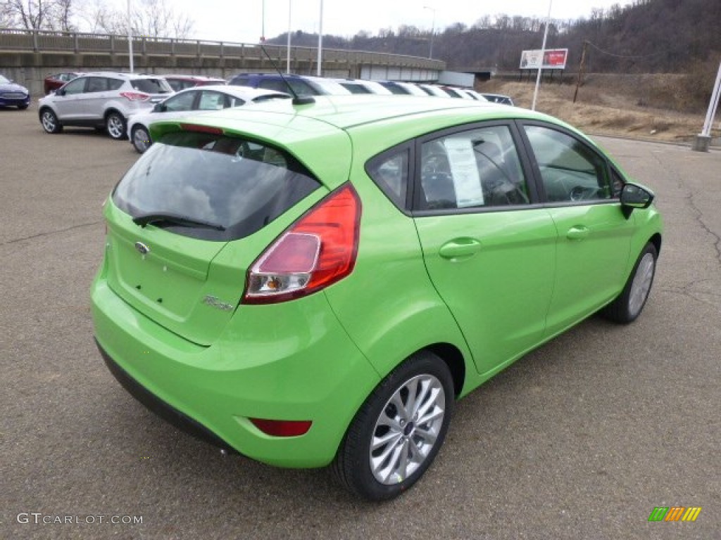 2014 Fiesta SE Hatchback - Green Envy / Charcoal Black photo #8