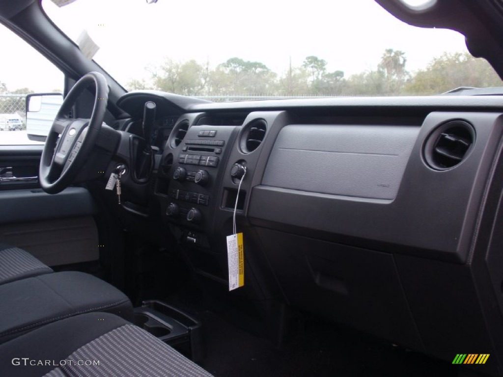 2014 F150 STX Regular Cab - Tuxedo Black / Steel Grey photo #19