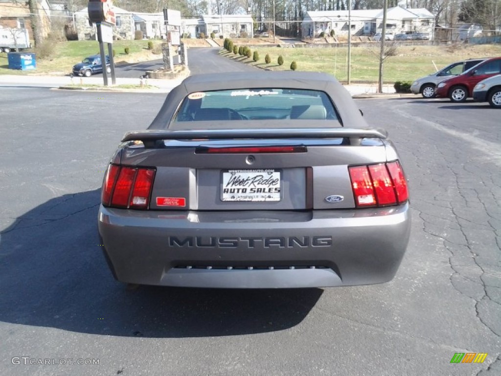 2004 Mustang V6 Convertible - Dark Shadow Grey Metallic / Medium Graphite photo #6