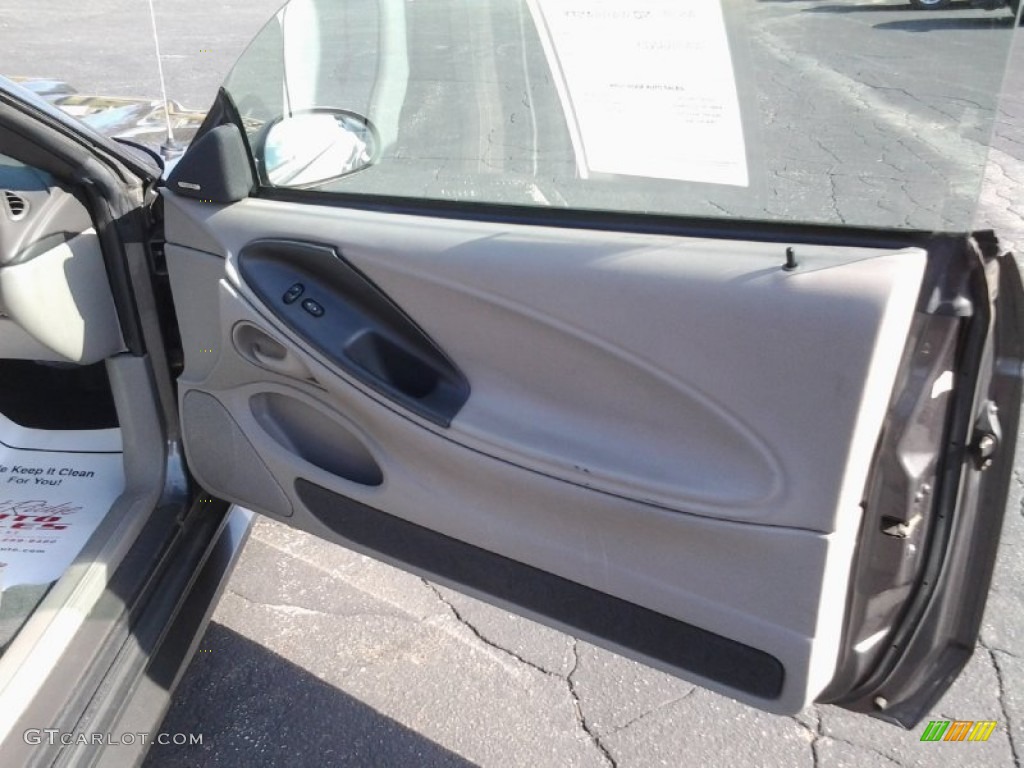 2004 Ford Mustang V6 Convertible Medium Graphite Door Panel Photo #91783928
