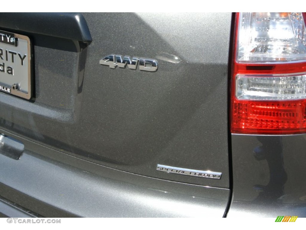 2011 CR-V SE 4WD - Polished Metal Metallic / Black photo #22
