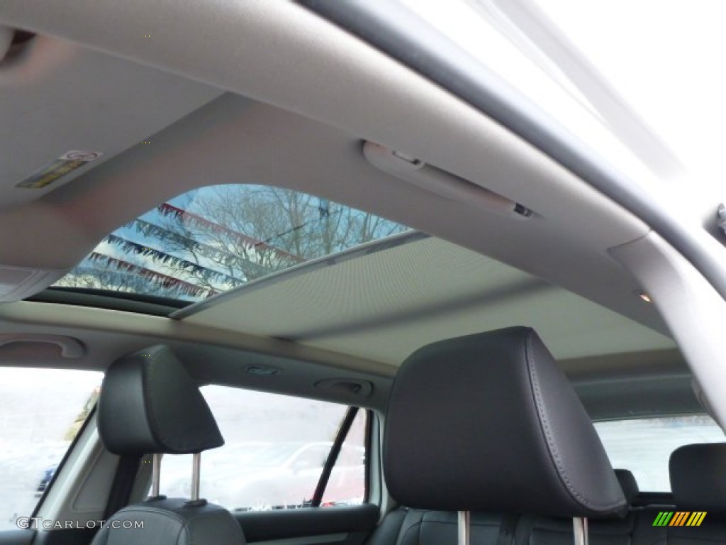 2009 Volkswagen Jetta SE SportWagen Sunroof Photos