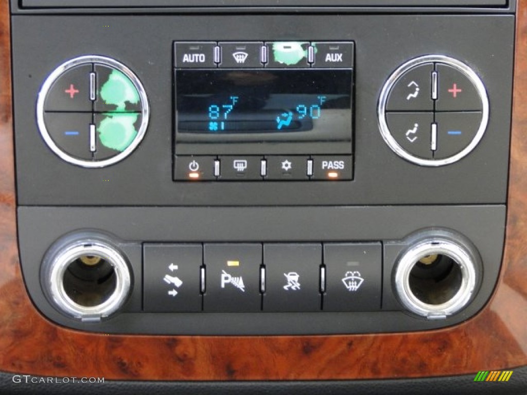 2007 Tahoe LT - Black / Light Cashmere/Ebony photo #34