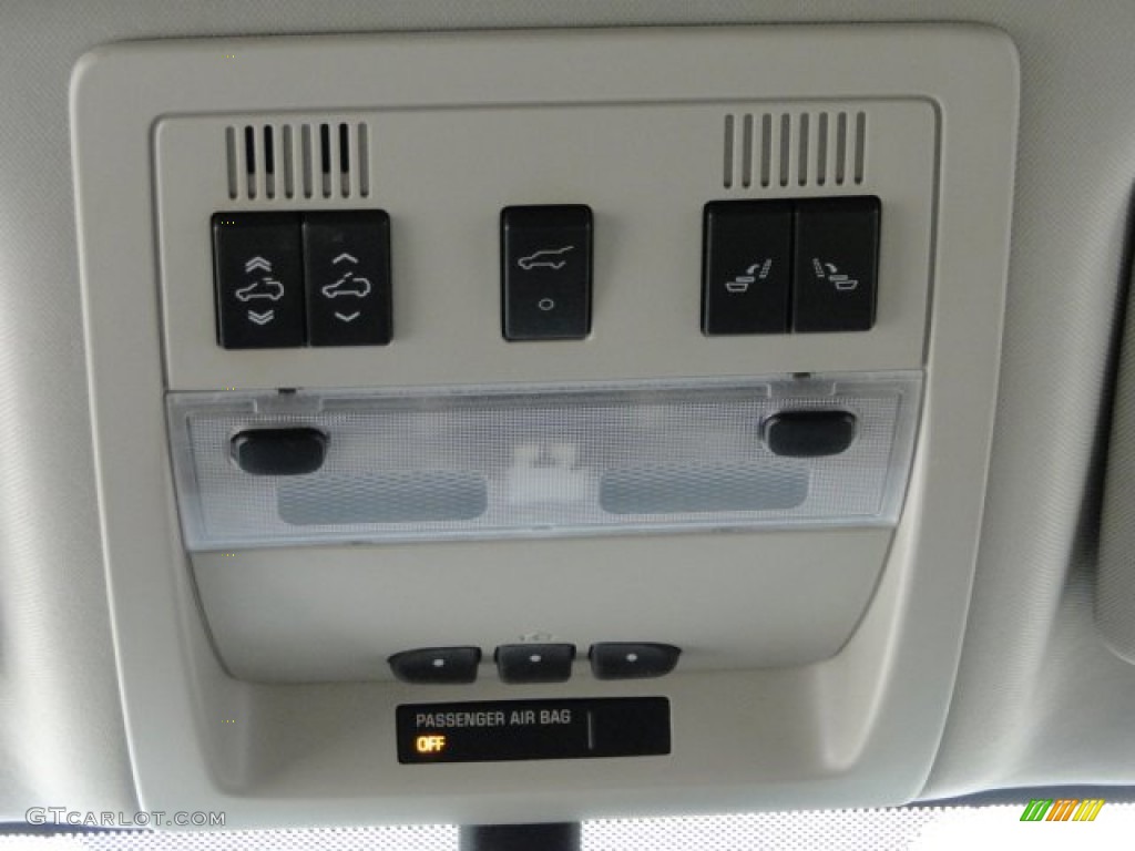 2007 Tahoe LT - Black / Light Cashmere/Ebony photo #35