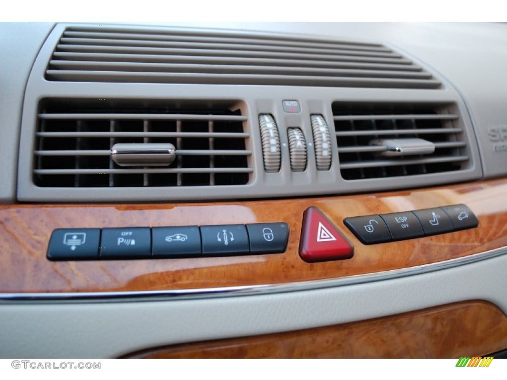 2006 Mercedes-Benz S 500 4Matic Sedan Controls Photo #91791134