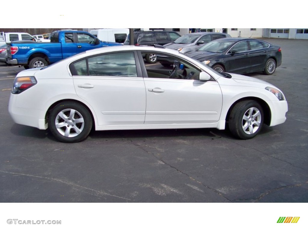 2007 Altima 2.5 S - Winter Frost Pearl / Blond photo #4