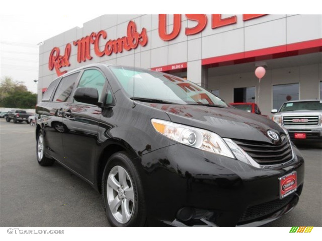 2013 Sienna LE - Black / Bisque photo #1