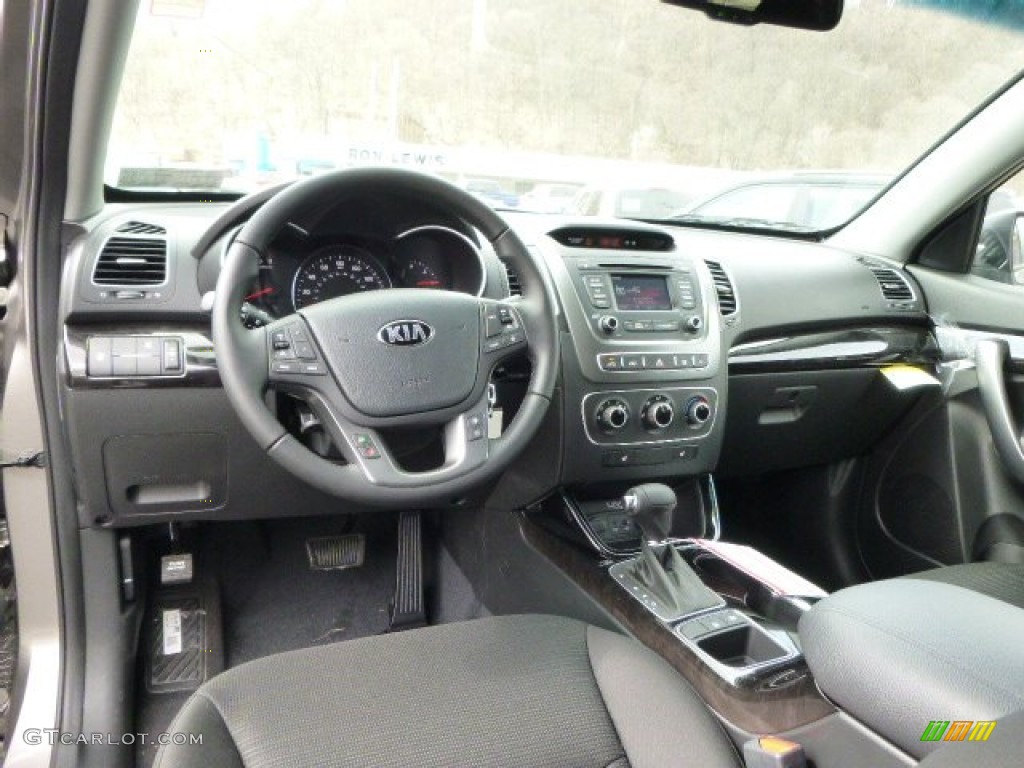 Black Interior 2015 Kia Sorento LX AWD Photo #91796270