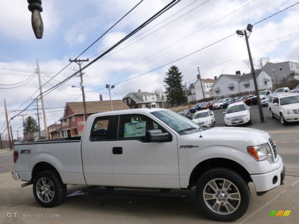 2014 F150 STX SuperCab 4x4 - Oxford White / Black photo #4