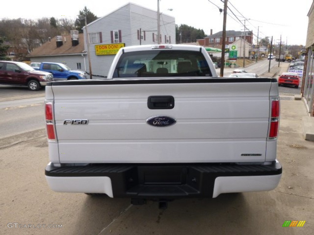 2014 F150 STX SuperCab 4x4 - Oxford White / Black photo #5