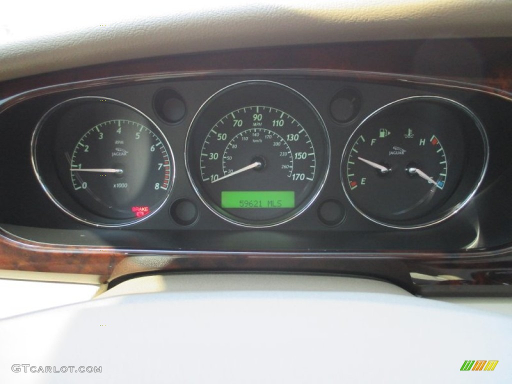 2004 Jaguar XJ XJ8 Gauges Photo #91800182