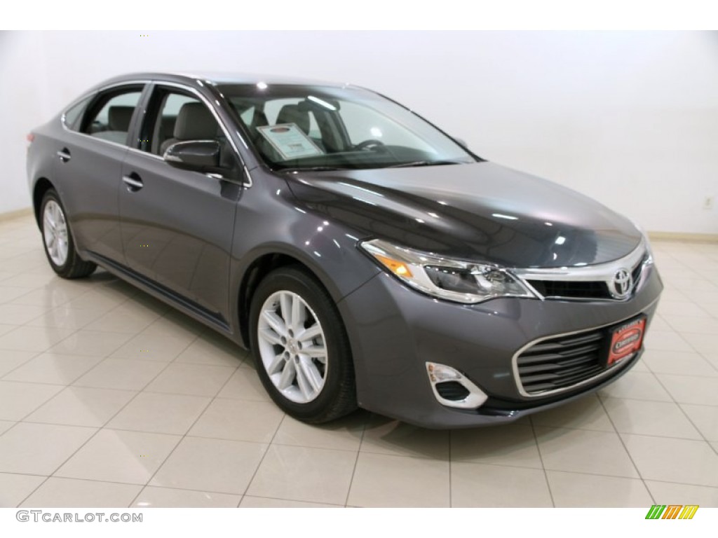 2013 Avalon XLE - Magnetic Gray Metallic / Light Gray photo #1