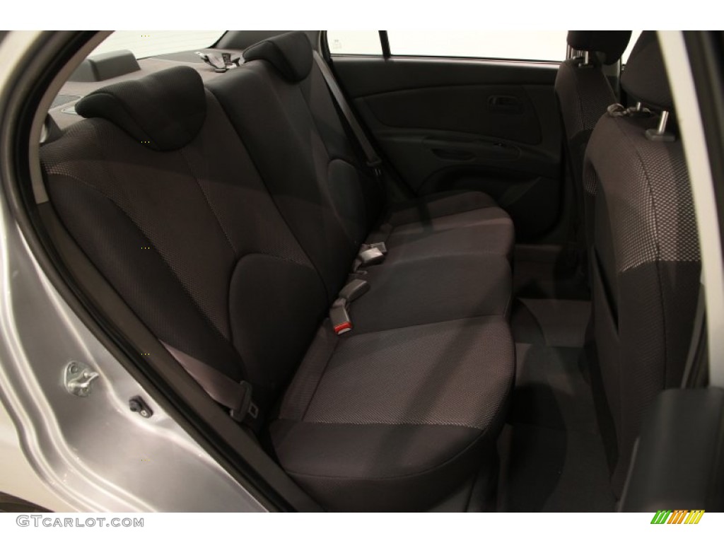 2008 Rio LX Sedan - Silver Metallic / Gray photo #12