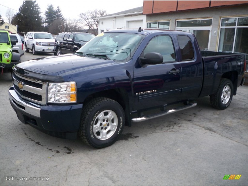 2009 Silverado 1500 LT Extended Cab 4x4 - Imperial Blue Metallic / Ebony photo #7