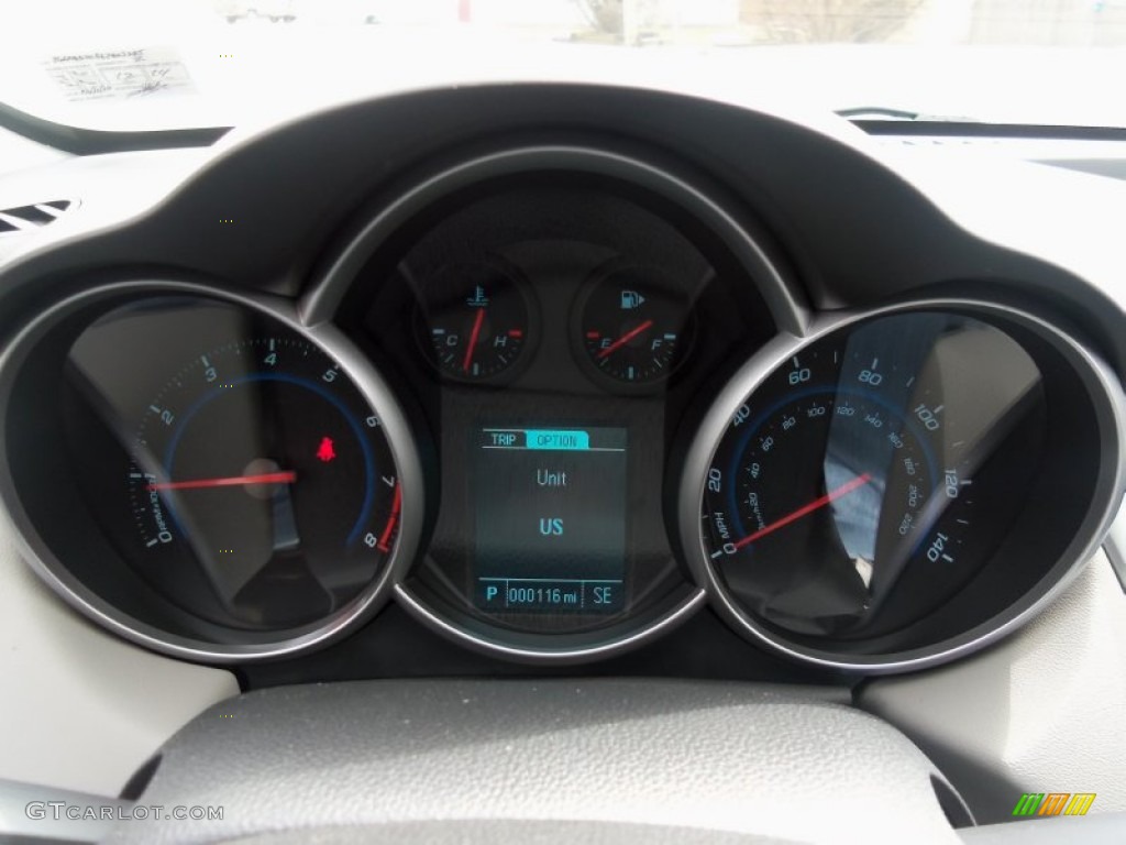 2014 Cruze LS - Rainforest Green Metallic / Jet Black/Medium Titanium photo #10