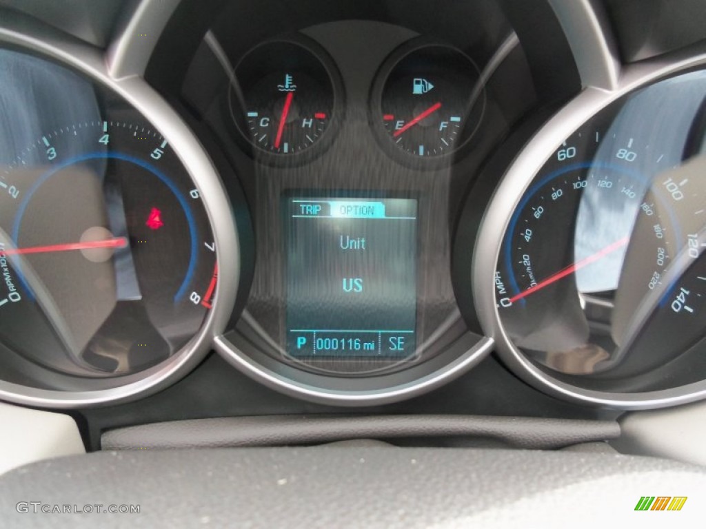 2014 Cruze LS - Rainforest Green Metallic / Jet Black/Medium Titanium photo #11