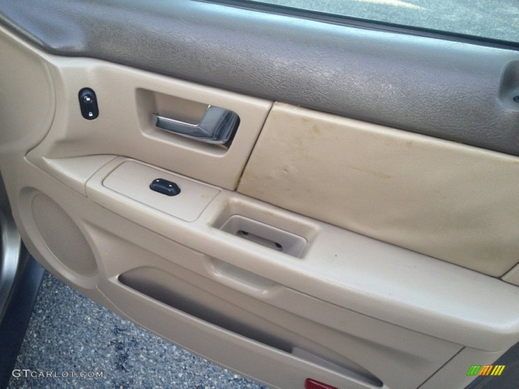 2002 Sable GS Sedan - Arizona Beige Metallic / Medium Parchment photo #9