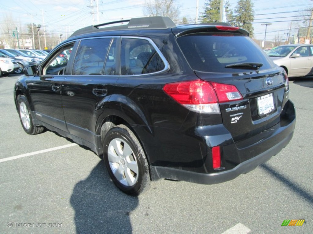 2011 Outback 2.5i Premium Wagon - Crystal Black Silica / Warm Ivory photo #10