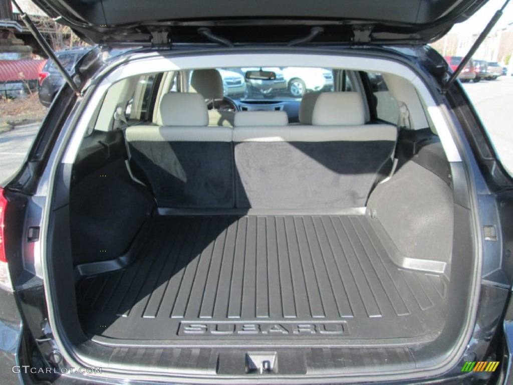 2011 Outback 2.5i Premium Wagon - Crystal Black Silica / Warm Ivory photo #21