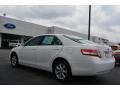 Super White - Camry LE Photo No. 30
