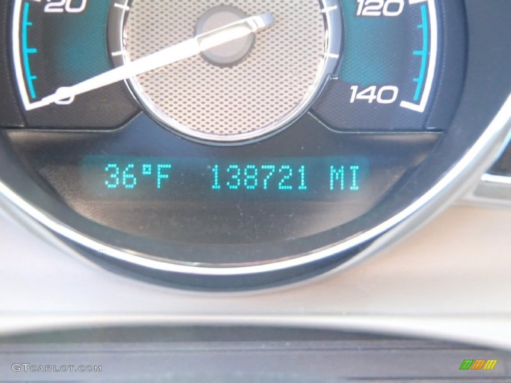 2009 Malibu LTZ Sedan - Summit White / Cocoa/Cashmere photo #28