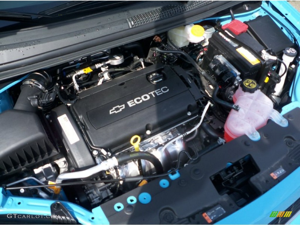 2014 Chevrolet Sonic LT Hatchback 1.8 Liter DOHC 16-Valve VVT ECOTEC 4 Cylinder Engine Photo #91821044