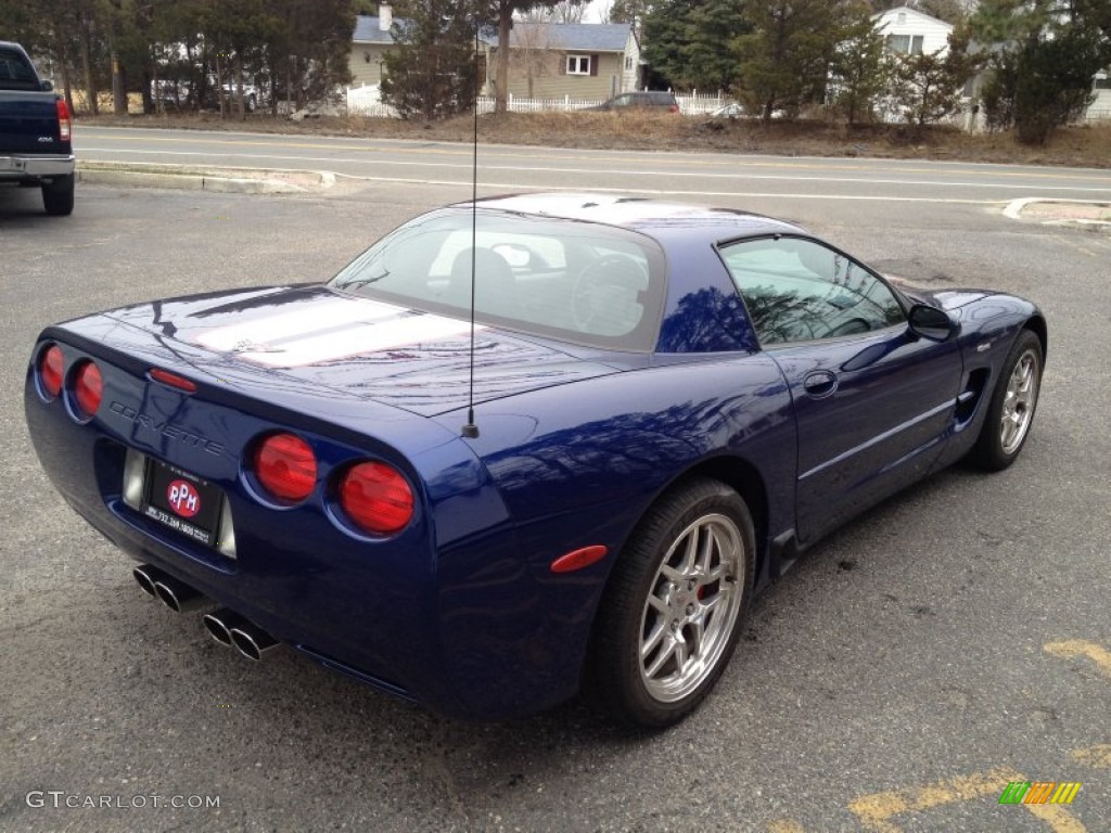 2004 Corvette Z06 - LeMans Blue Metallic / Black photo #13