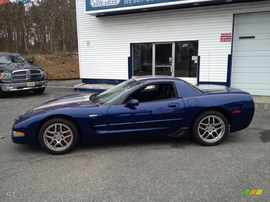 2004 Corvette Z06 - LeMans Blue Metallic / Black photo #18