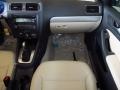 Pure White - Jetta SE Sedan Photo No. 14