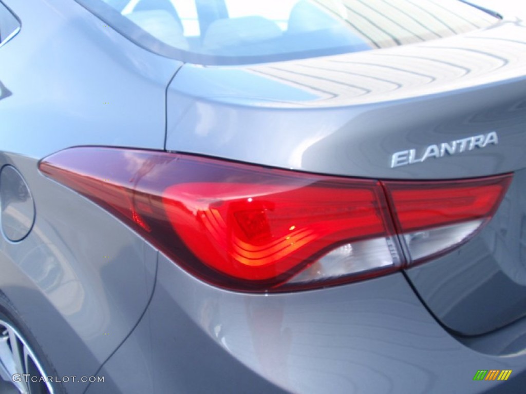 2014 Elantra Limited Sedan - Gray / Gray photo #13