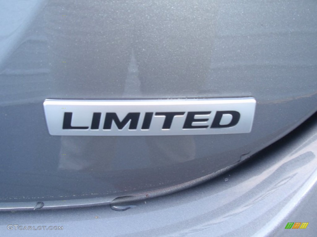 2014 Elantra Limited Sedan - Gray / Gray photo #15