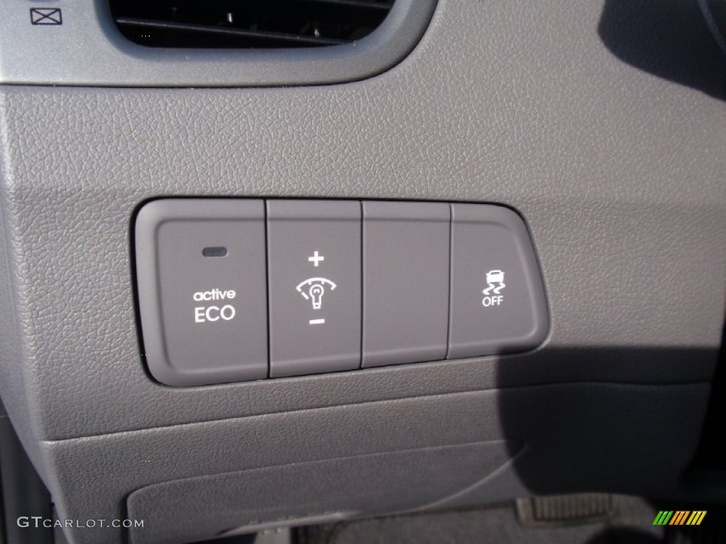 2014 Elantra Limited Sedan - Gray / Gray photo #33