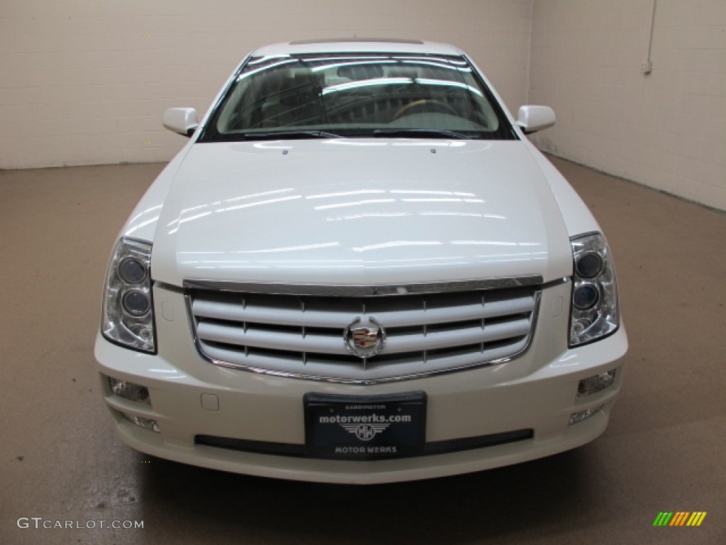 2005 STS 4 V8 AWD - White Diamond / Cashmere photo #2