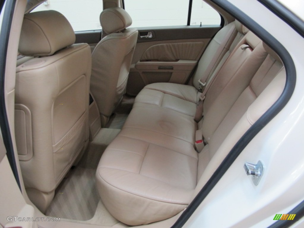 2005 STS 4 V8 AWD - White Diamond / Cashmere photo #19