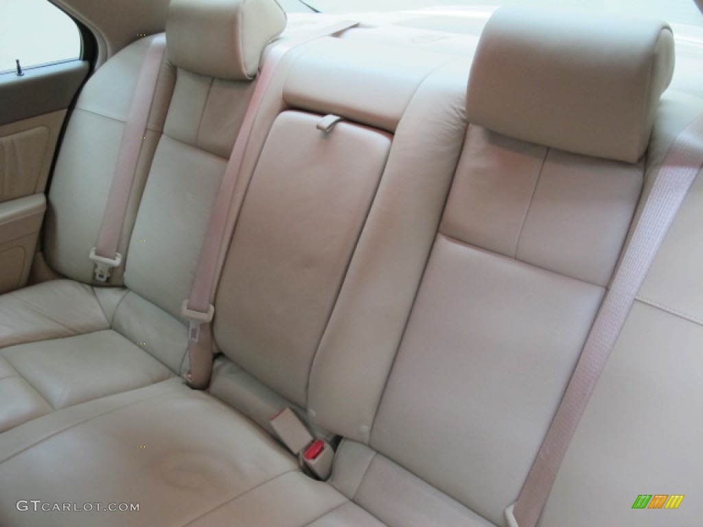 2005 STS 4 V8 AWD - White Diamond / Cashmere photo #20