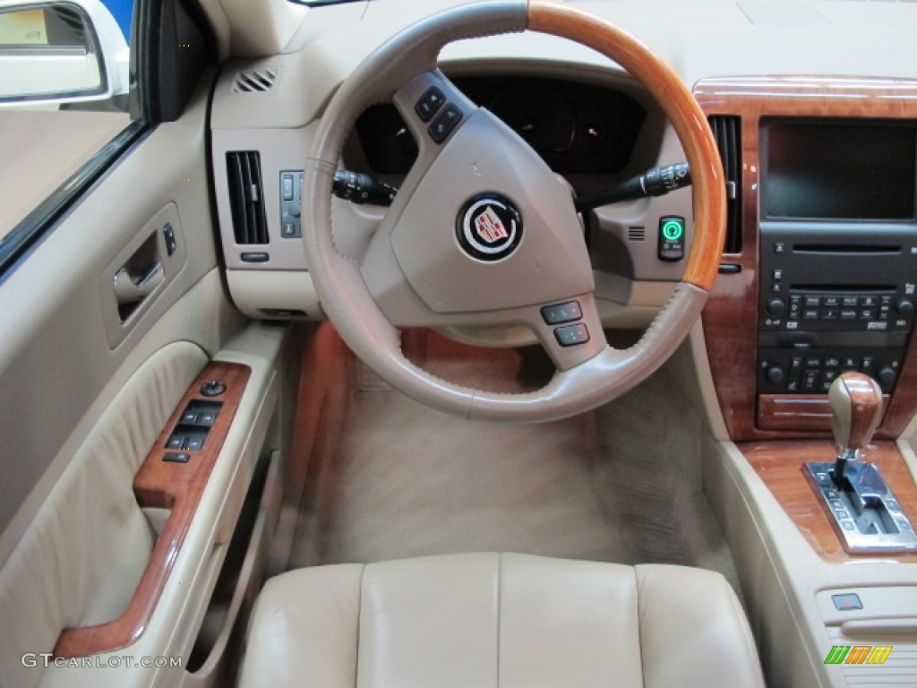 2005 STS 4 V8 AWD - White Diamond / Cashmere photo #25