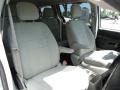 Stone White - Grand Caravan SE Photo No. 14