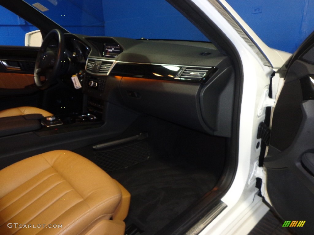 2012 E 350 BlueTEC Sedan - Diamond White Metallic / Natural Beige/Black photo #28