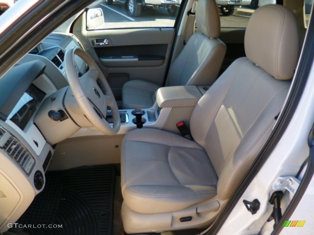 2010 Mariner V6 Premier 4WD - White Suede / Stone photo #16