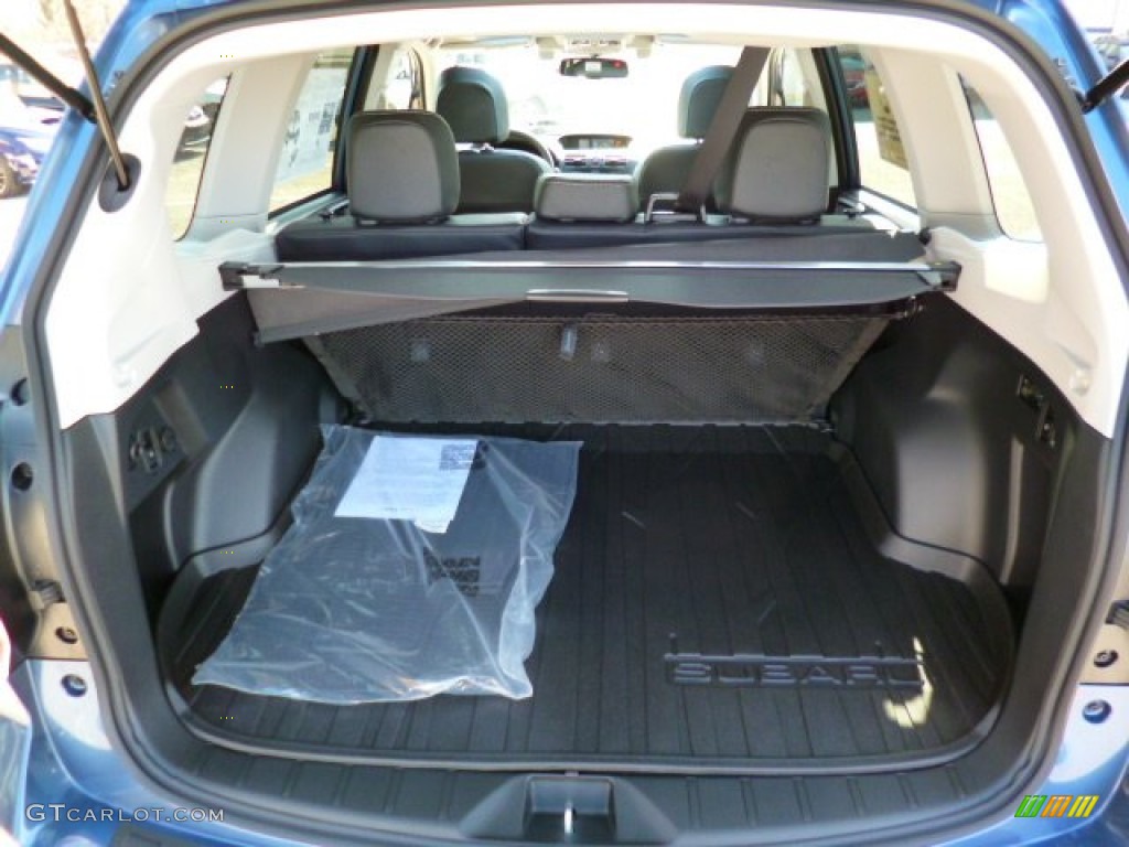 2014 Forester 2.0XT Touring - Marine Blue Pearl / Black photo #12