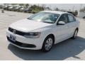Candy White - Jetta SE Sedan Photo No. 3