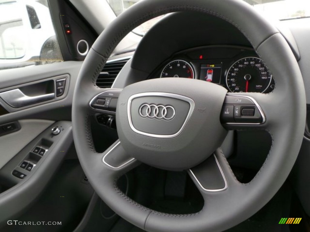 2014 Audi Q5 2.0 TFSI quattro Titanium Gray Steering Wheel Photo #91858421