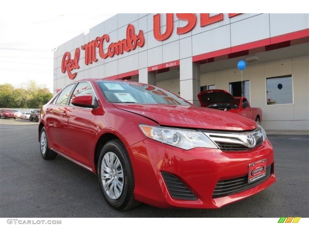 2013 Camry LE - Barcelona Red Metallic / Ivory photo #1