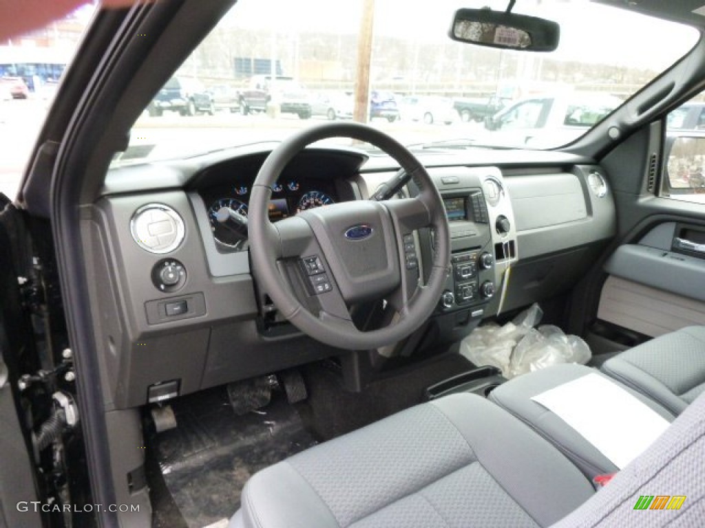 2014 F150 XLT SuperCab 4x4 - Tuxedo Black / Steel Grey photo #13