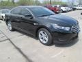 Tuxedo Black - Taurus SEL Photo No. 5