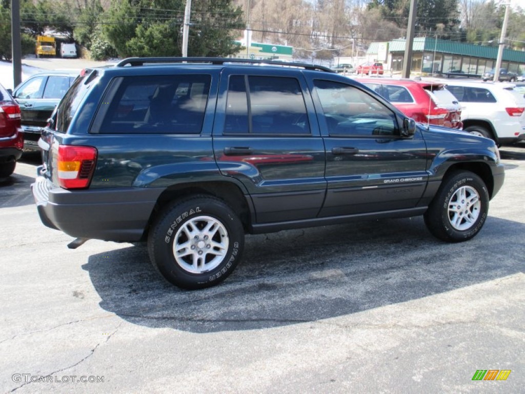 2004 Grand Cherokee Laredo 4x4 - Deep Beryl Green Pearl / Dark Slate Gray photo #11