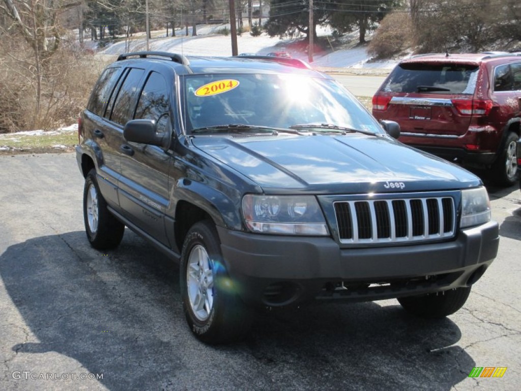 2004 Grand Cherokee Laredo 4x4 - Deep Beryl Green Pearl / Dark Slate Gray photo #15