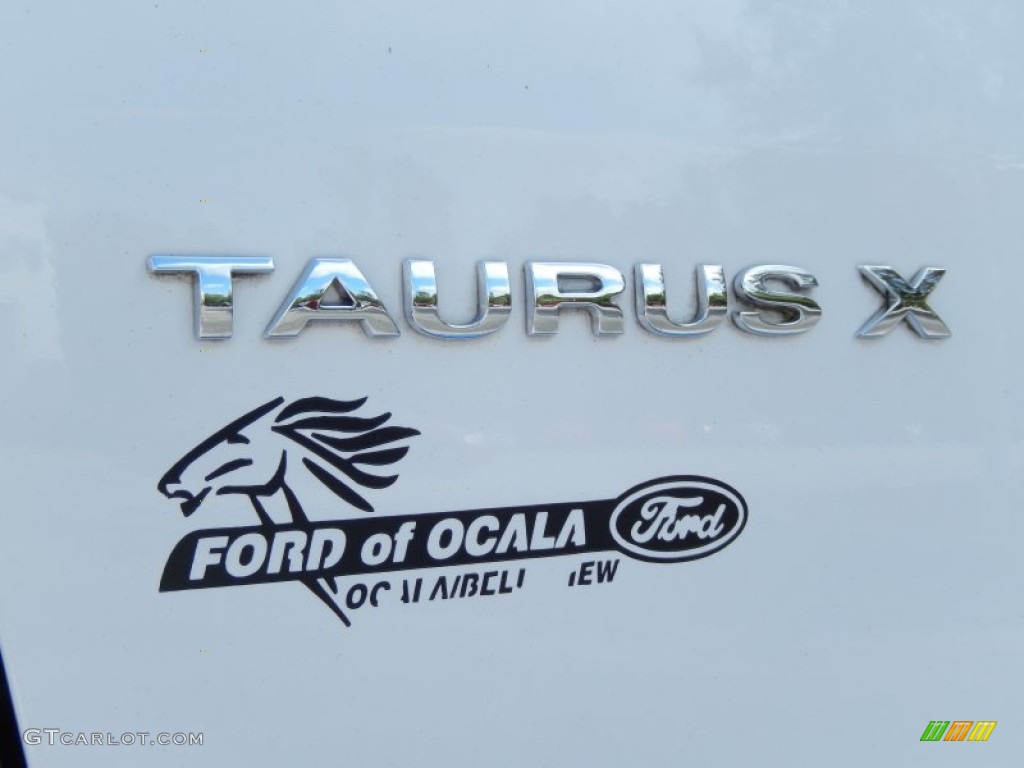 2008 Taurus X SEL - Oxford White / Medium Light Stone photo #9