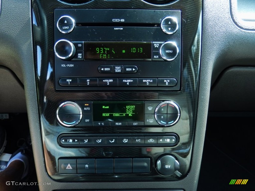 2008 Taurus X SEL - Oxford White / Medium Light Stone photo #24