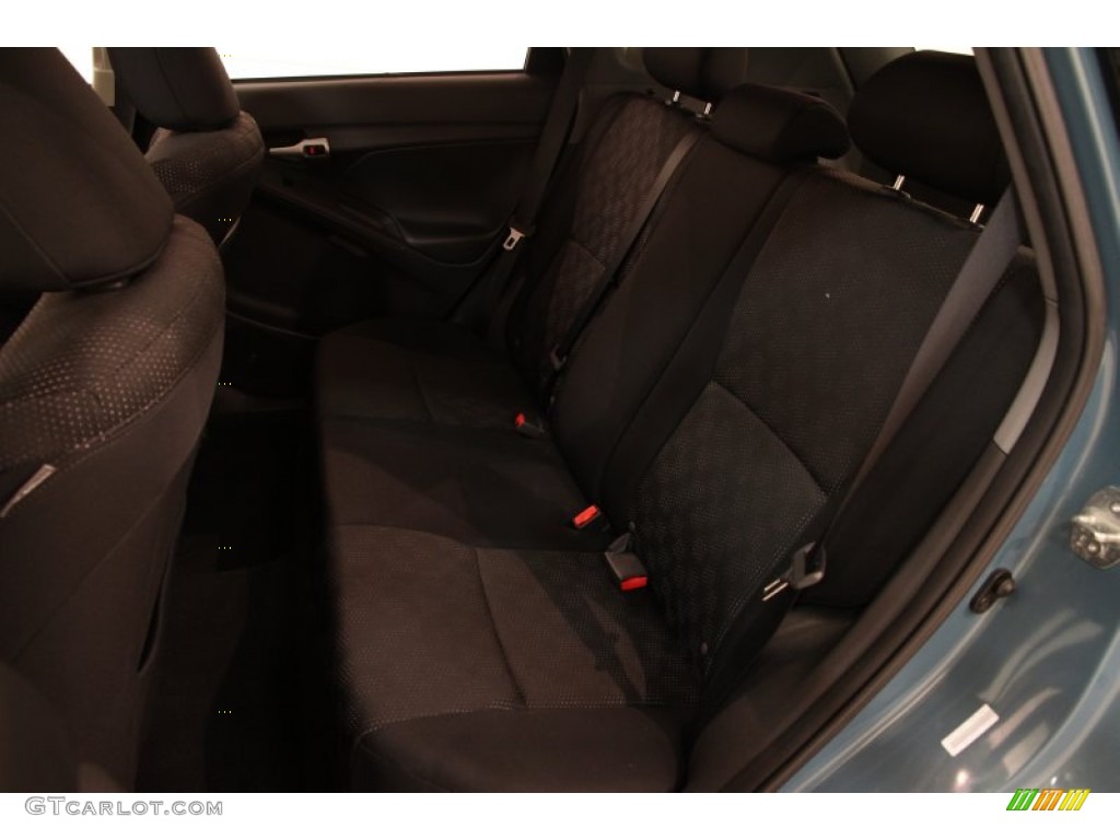 2009 Vibe 2.4 AWD - Mystic Blue Metallic / Ebony photo #12